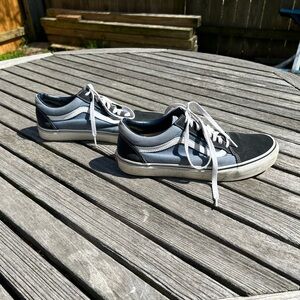 Vans Old School Pro Navy Blue Suede Sneakers Skate Shoes Men’s 9 woman 10